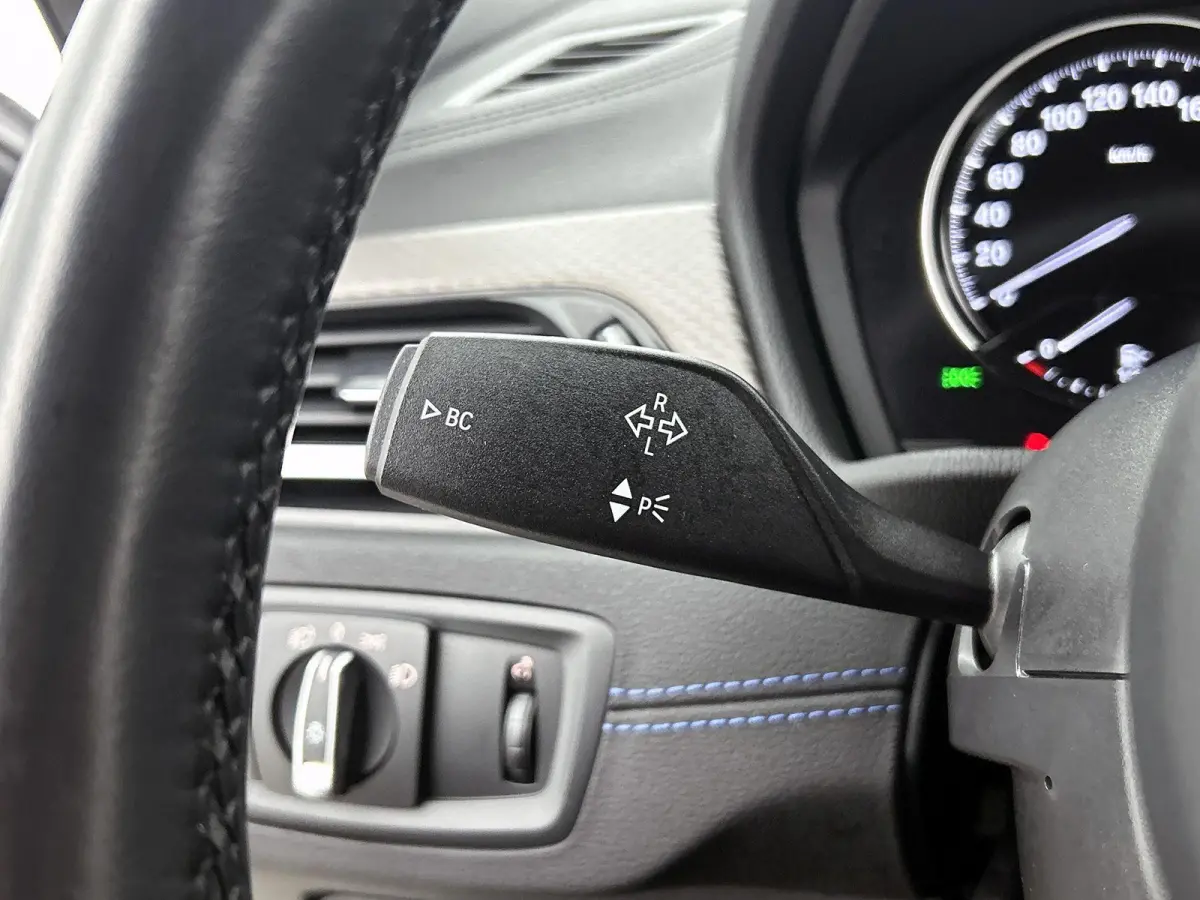 M35i High Executive Edition | NAVIGATIE | CAMERA | STOELVERWARMING | HARMAN-KARDON AUDIO | ELEKTRISCH BEDIENBARE ACHTERKLEP