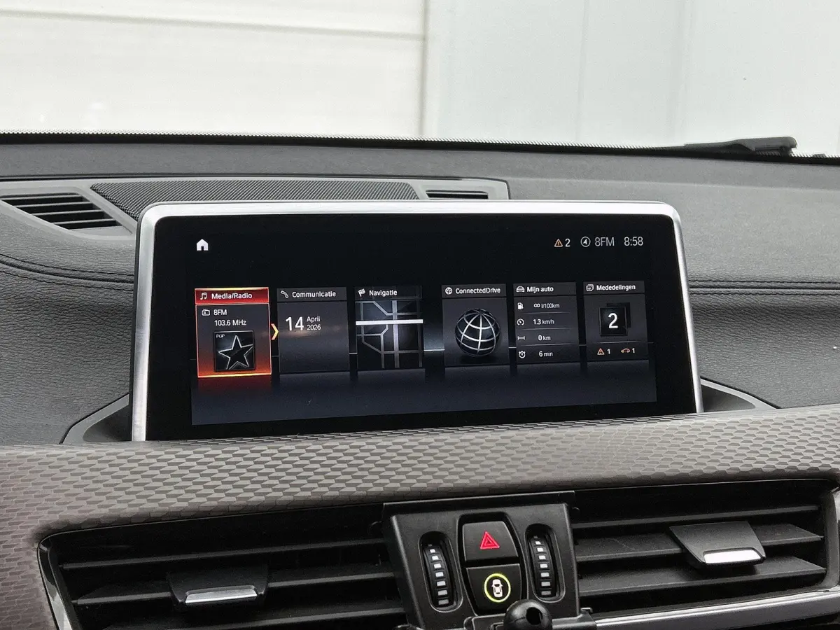 M35i High Executive Edition | NAVIGATIE | CAMERA | STOELVERWARMING | HARMAN-KARDON AUDIO | ELEKTRISCH BEDIENBARE ACHTERKLEP