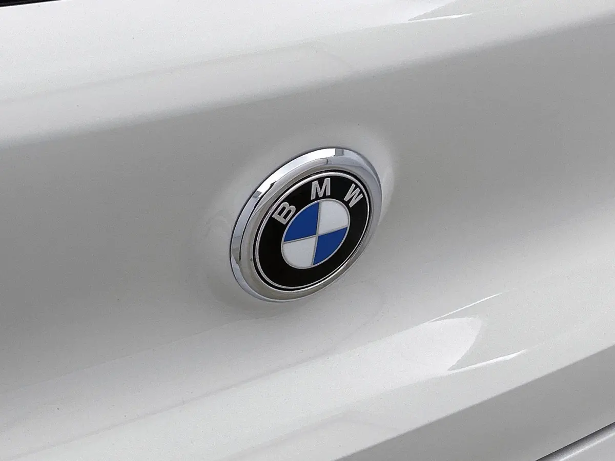 M35i High Executive Edition | NAVIGATIE | CAMERA | STOELVERWARMING | HARMAN-KARDON AUDIO | ELEKTRISCH BEDIENBARE ACHTERKLEP