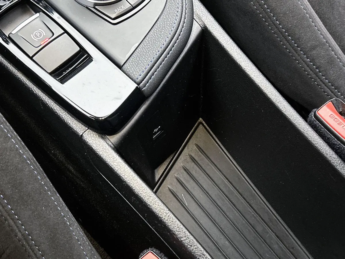 M35i High Executive Edition | NAVIGATIE | CAMERA | STOELVERWARMING | HARMAN-KARDON AUDIO | ELEKTRISCH BEDIENBARE ACHTERKLEP