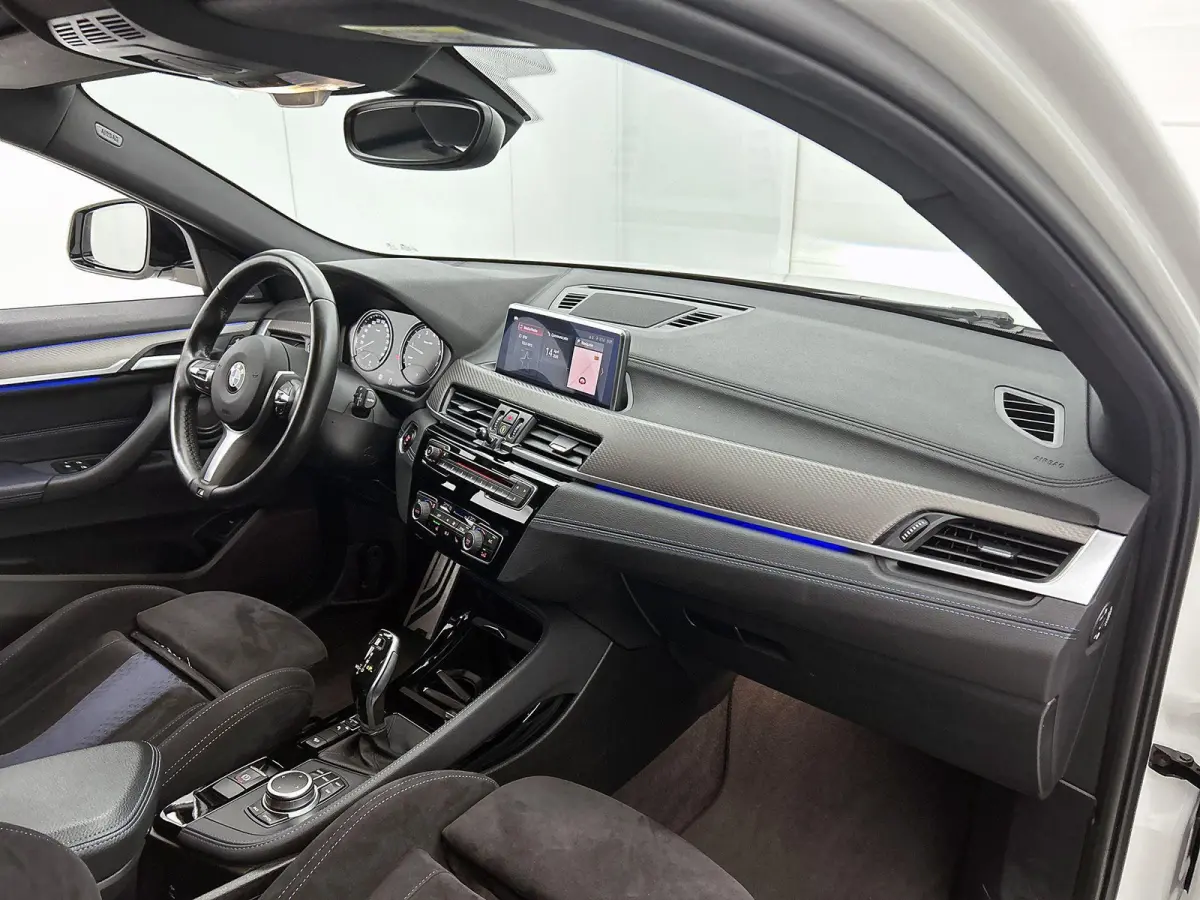 M35i High Executive Edition | NAVIGATIE | CAMERA | STOELVERWARMING | HARMAN-KARDON AUDIO | ELEKTRISCH BEDIENBARE ACHTERKLEP