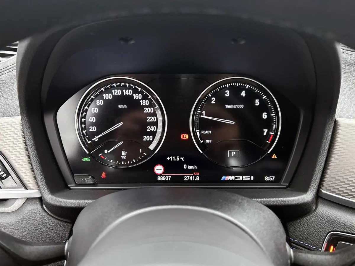 M35i High Executive Edition | NAVIGATIE | CAMERA | STOELVERWARMING | HARMAN-KARDON AUDIO | ELEKTRISCH BEDIENBARE ACHTERKLEP