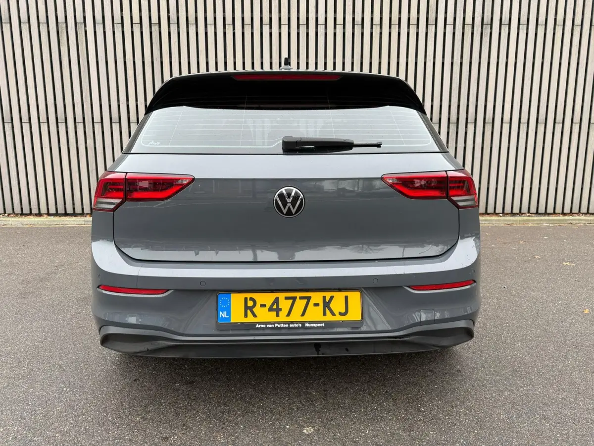 1.0 TSI Life Business / 19' /sfeer / Led /Cruise