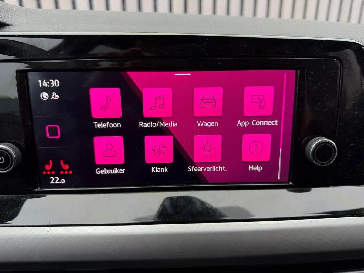1.0 TSI Life Business / 19' /sfeer / Led /Cruise