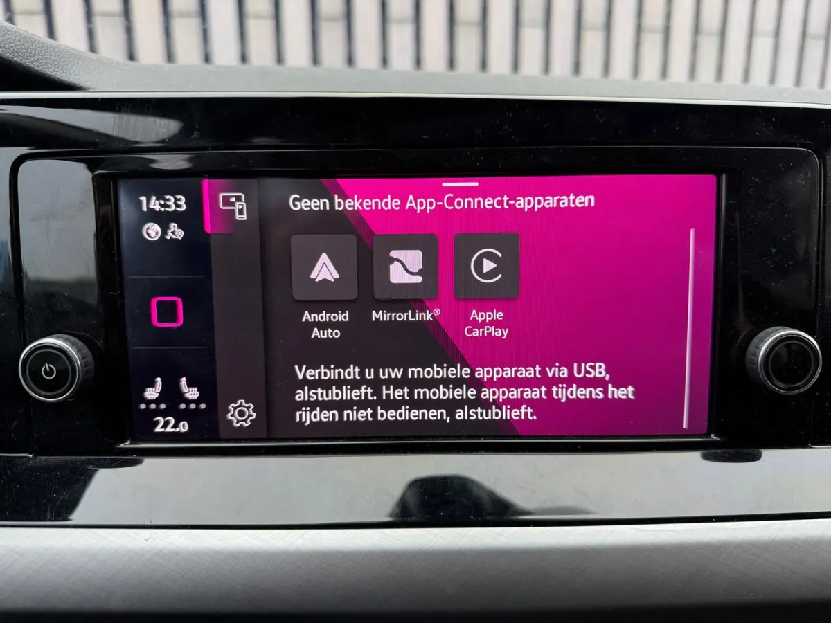 1.0 TSI Life Business / 19' /sfeer / Led /Cruise