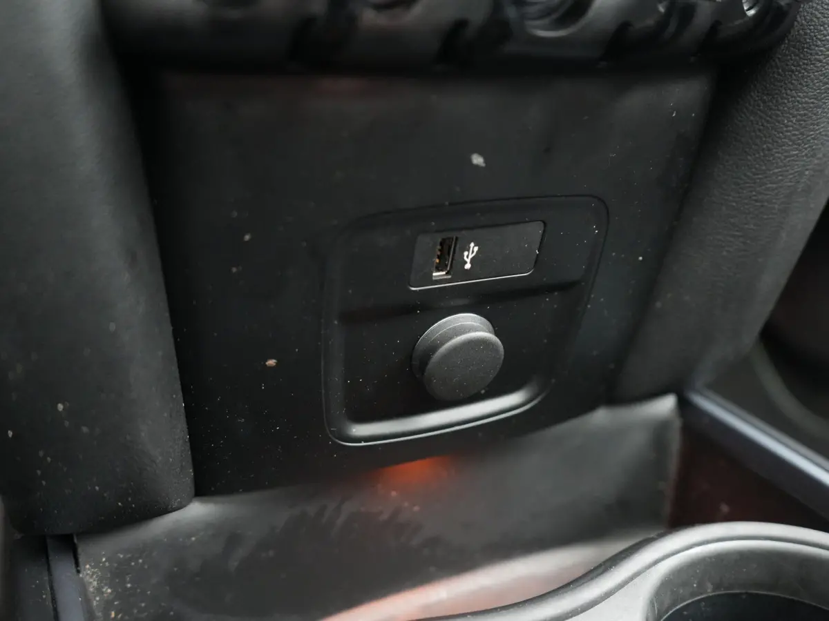 1.5 Cooper ALL4 Untamed Edition AUTOMAAT | SCHUIF/KANTELDAK | HARMAN KARDON | SPORTSTOELEN | NAVIGATIE | CAMERA | ADAPTIEVE CRUISE | CLIMA | STOELVERWARMING | APPLE CARPLAY | 12 MAANDEN BOVA