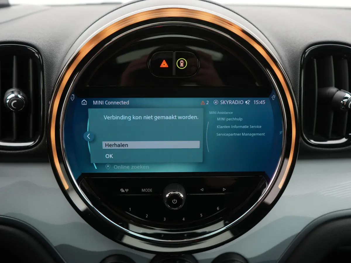 1.5 Cooper ALL4 Untamed Edition AUTOMAAT | SCHUIF/KANTELDAK | HARMAN KARDON | SPORTSTOELEN | NAVIGATIE | CAMERA | ADAPTIEVE CRUISE | CLIMA | STOELVERWARMING | APPLE CARPLAY | 12 MAANDEN BOVA