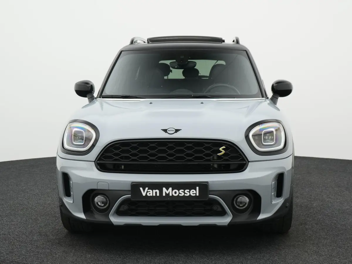 1.5 Cooper ALL4 Untamed Edition AUTOMAAT | SCHUIF/KANTELDAK | HARMAN KARDON | SPORTSTOELEN | NAVIGATIE | CAMERA | ADAPTIEVE CRUISE | CLIMA | STOELVERWARMING | APPLE CARPLAY | 12 MAANDEN BOVA