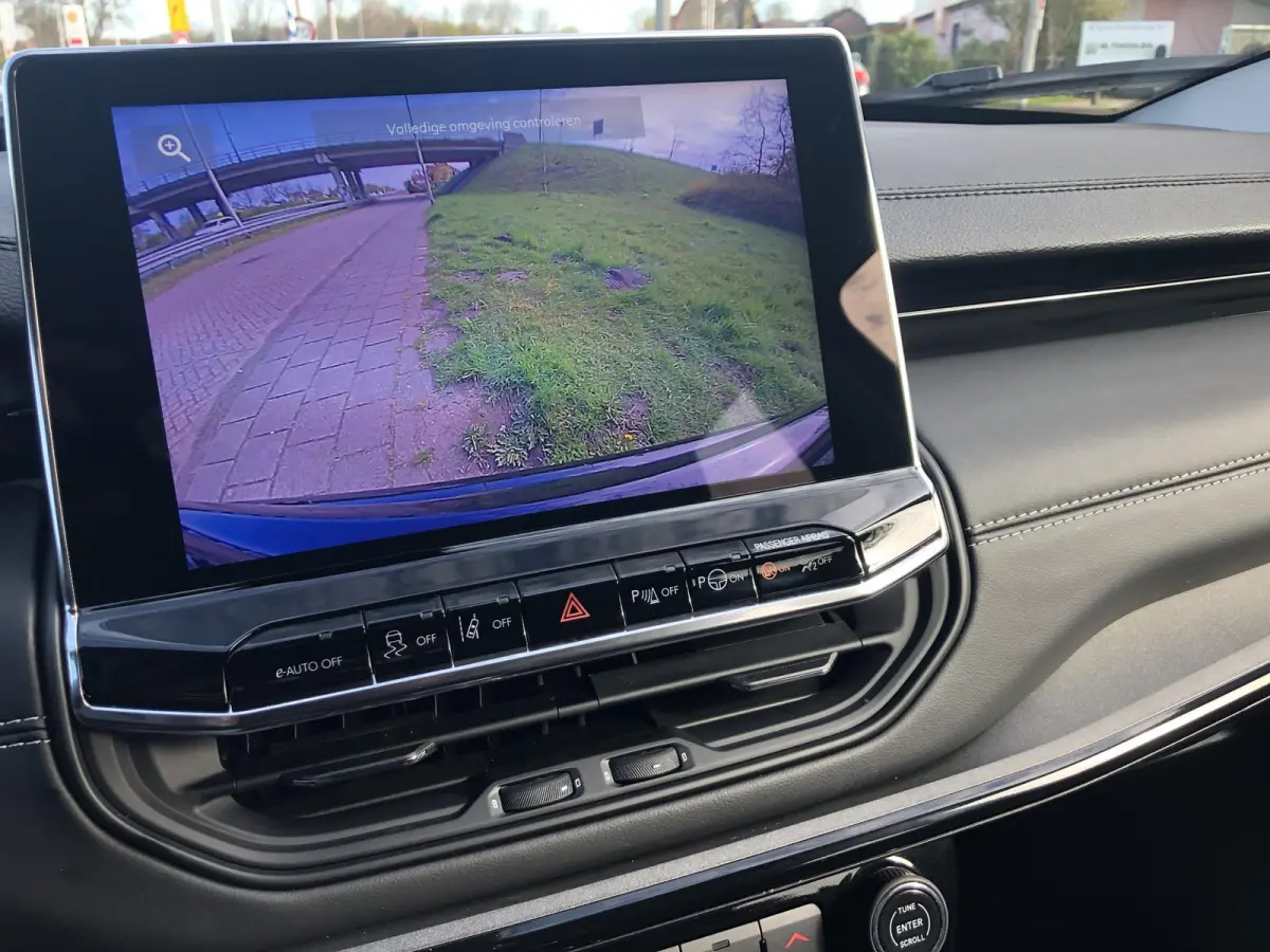 1.5T e-Hybrid Summit DCT AUTOMAAT|LEER|CLIMATE|CAMERA|APPLE/ANDROID|PDC|19"