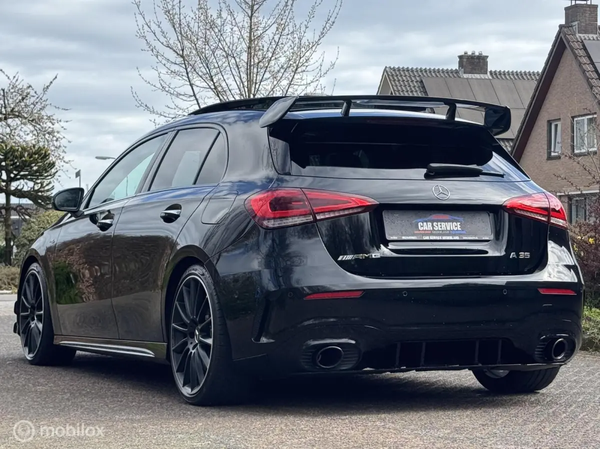 AMG 35 4MATIC Edition 1