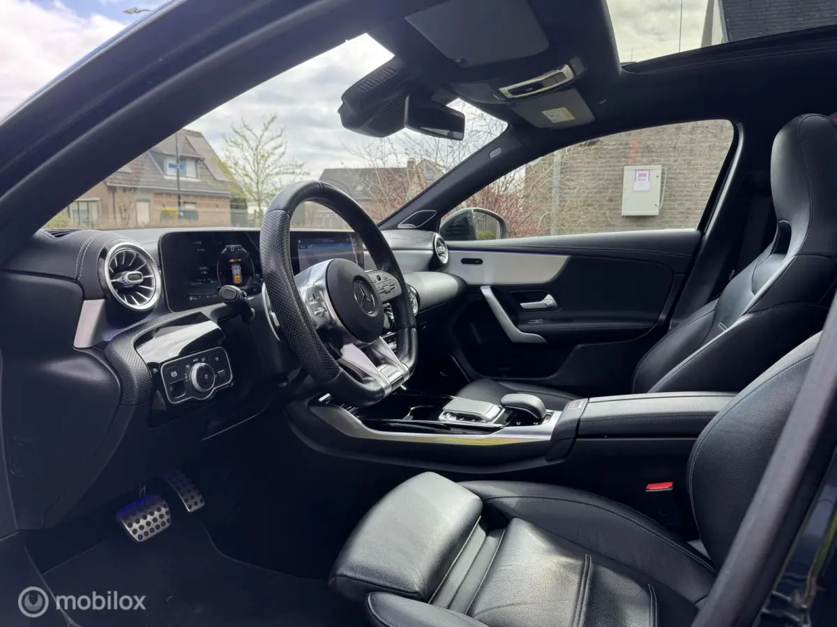 AMG 35 4MATIC Edition 1