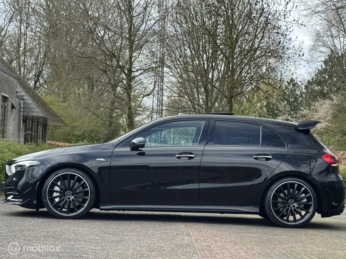 AMG 35 4MATIC Edition 1