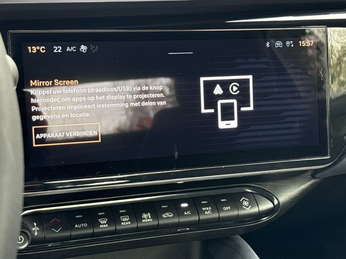 Elettrica 54 kWh | Apple Carplay/Android Auto | Climate Control | Parkeersensoren | Cruise Control | Lichtmetalen Velgen 18" |