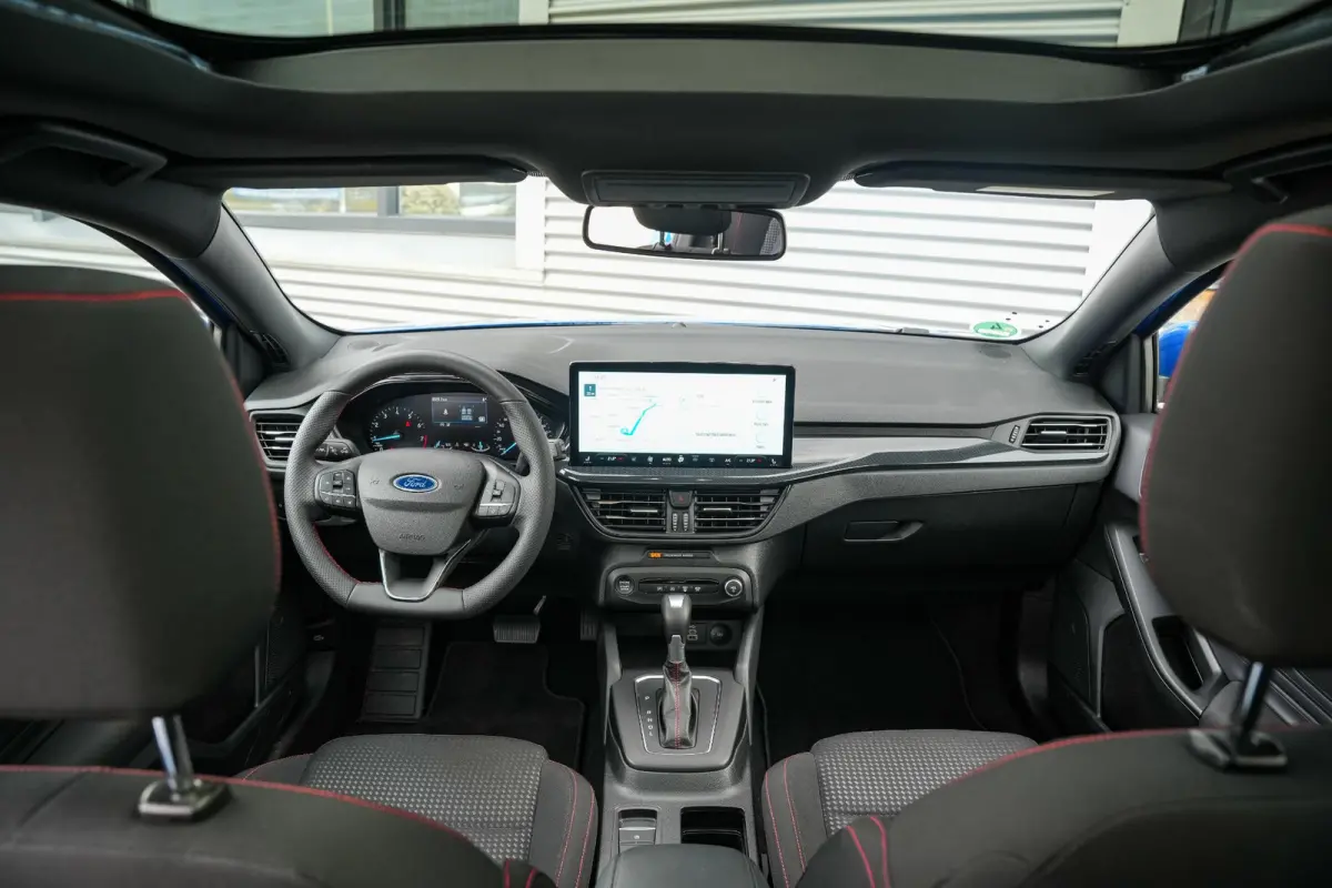 1.0 EcoBoost Hybrid ST Line
