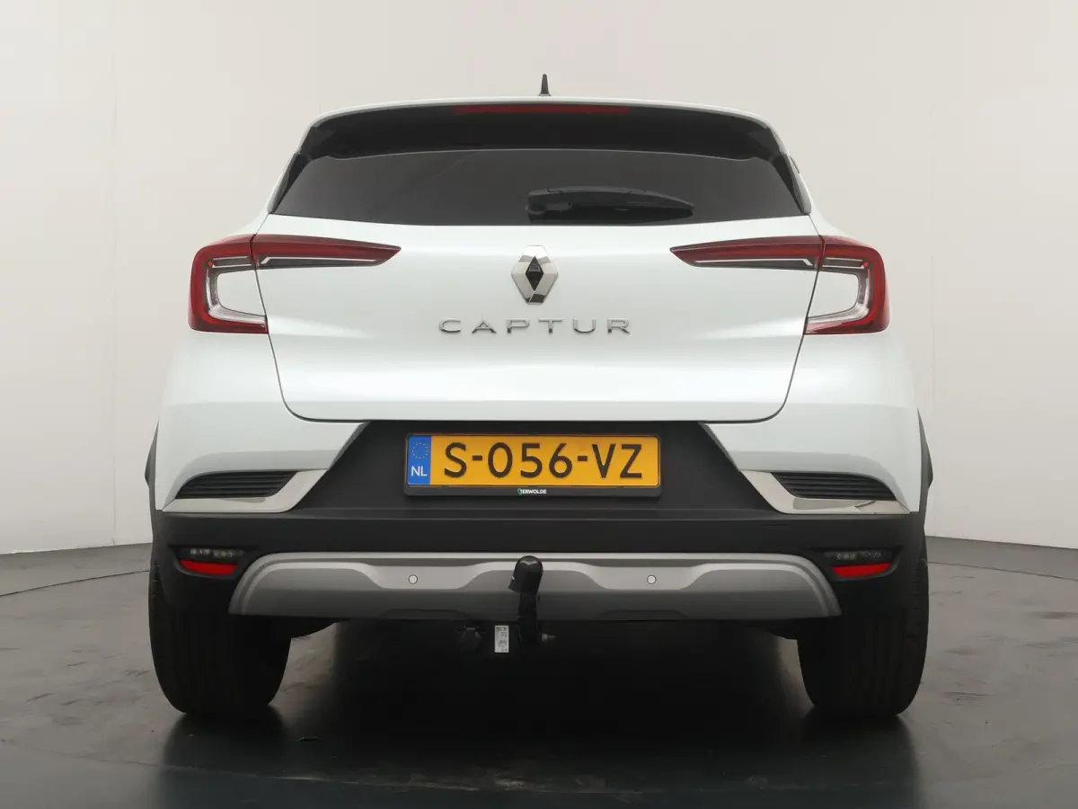 techno mild hybrid 140 | Trekhaak | Parkeercamera | Navigatie |