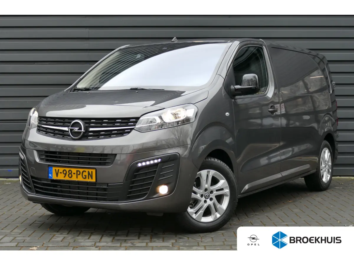 2.0 CDTI 180PK L2H1 INNOVATION AUTOMAAT / NAVI / AIRCO / CAMERA / 17" LMV / KEYLESS / 3-ZITS / BLUETOOTH / ADAPT. CRUISECONTROL / 1E EIGENAAR / SCHITTERENDE STAAT !!