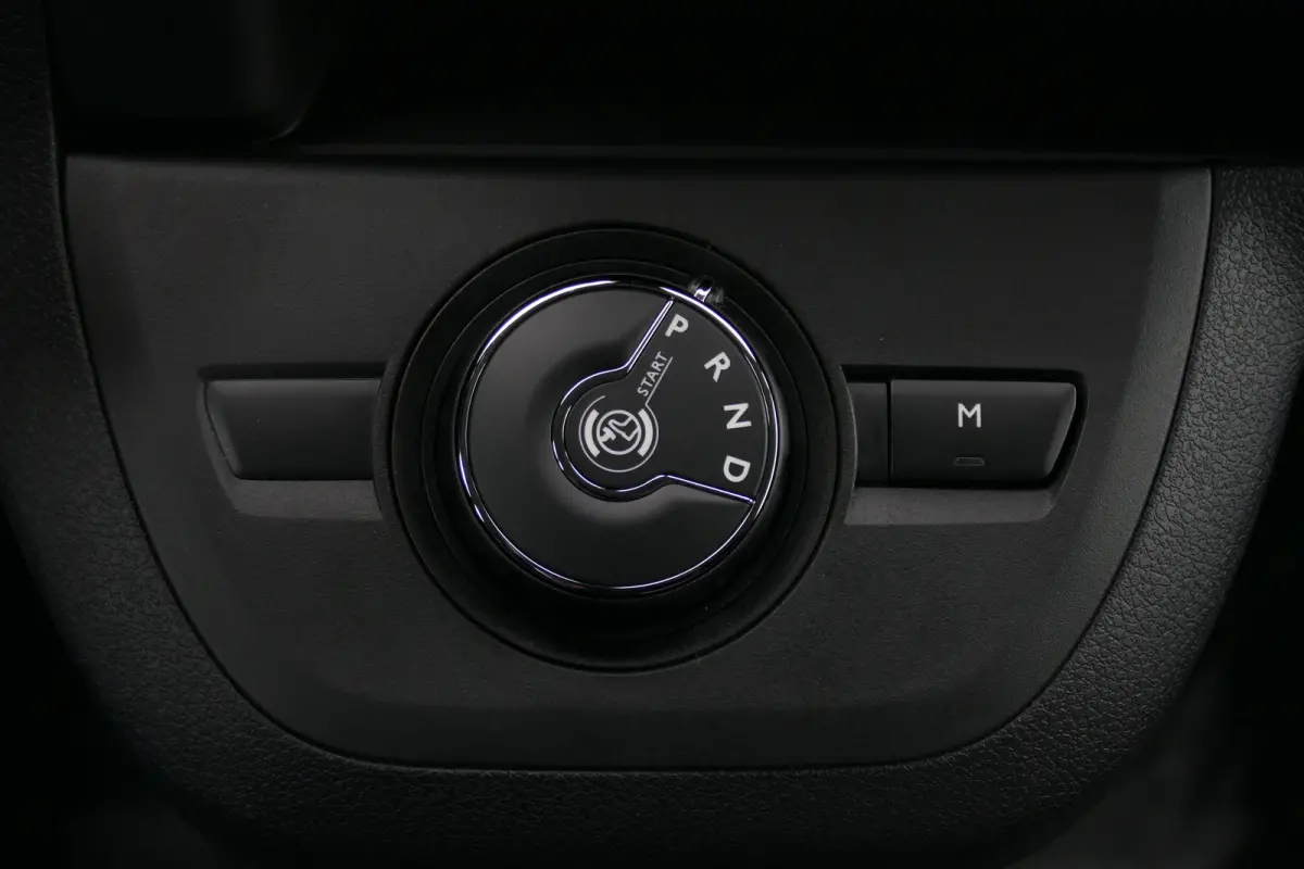 2.0 CDTI 180PK L2H1 INNOVATION AUTOMAAT / NAVI / AIRCO / CAMERA / 17" LMV / KEYLESS / 3-ZITS / BLUETOOTH / ADAPT. CRUISECONTROL / 1E EIGENAAR / SCHITTERENDE STAAT !!