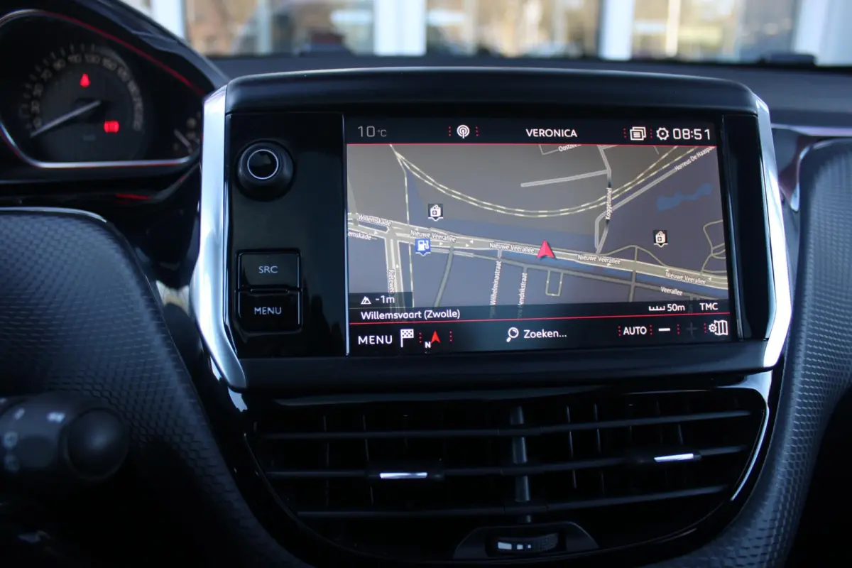 1.2 130PK GT-LINE | PANORAMA DAK | GRIP CONTROL | CRUISE CONTROL | DAB+ RADIO | APPLE CARPLAY/ANDROID AUTO | NAVIGATIE | ACHTERUITRIJ CAMERA | 17" LICHTMETALEN VELGEN "BLACK" | CLIMATE CONTR