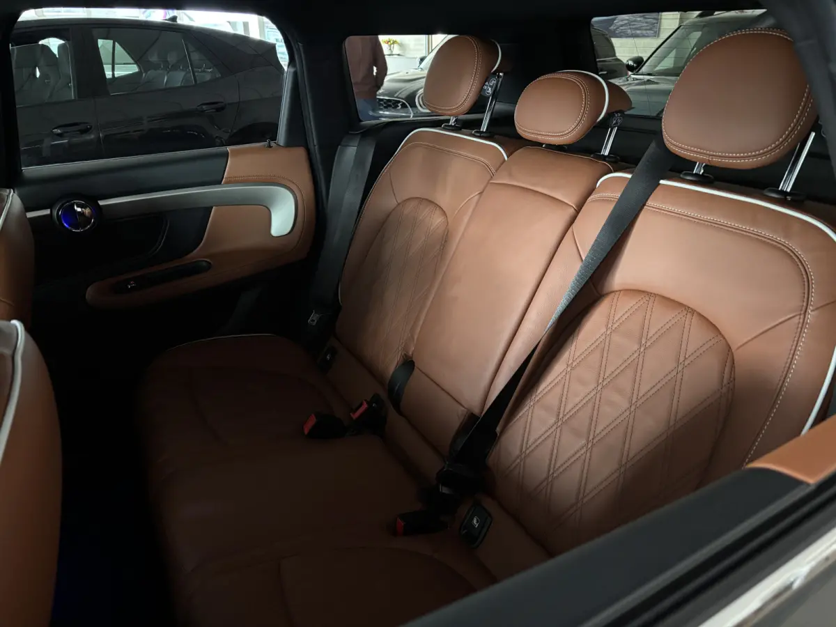 1.5 Cooper ALL4 ALLE OPTIES Chester, Pandak, Headup, El.Achterklep Adaptive Cruisecontrole
