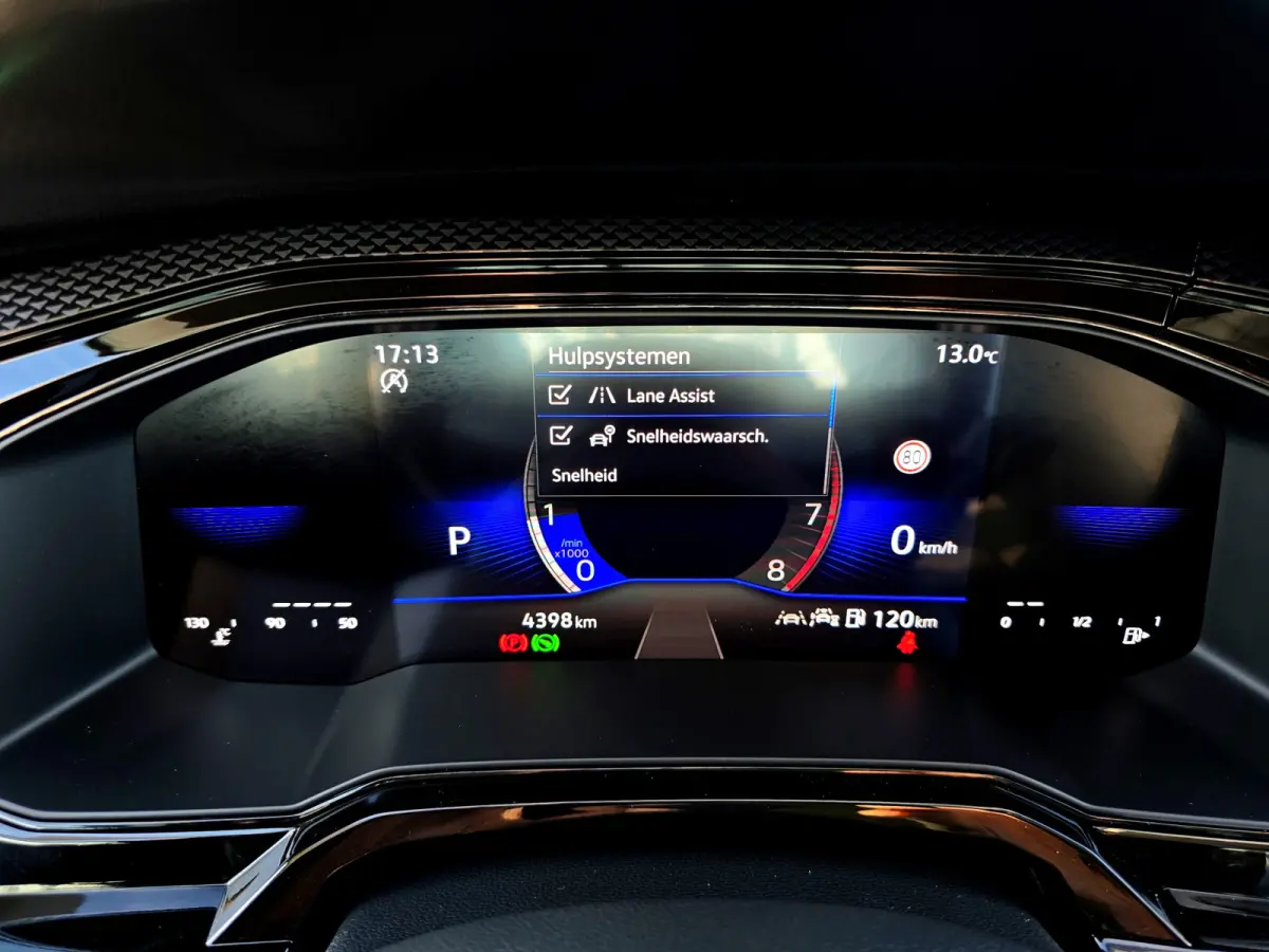 1.0 TSI Life Edition - 95 Pk - Euro 6 - AUTOMAAT - ParkeerCamera - AppleCarplay AndroidAuto