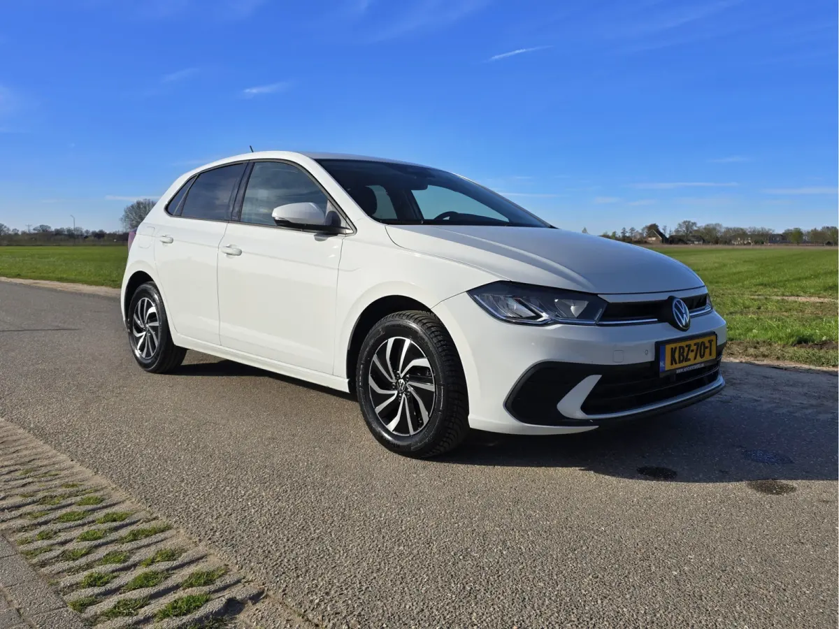 1.0 TSI Life Edition - 95 Pk - Euro 6 - AUTOMAAT - ParkeerCamera - AppleCarplay AndroidAuto