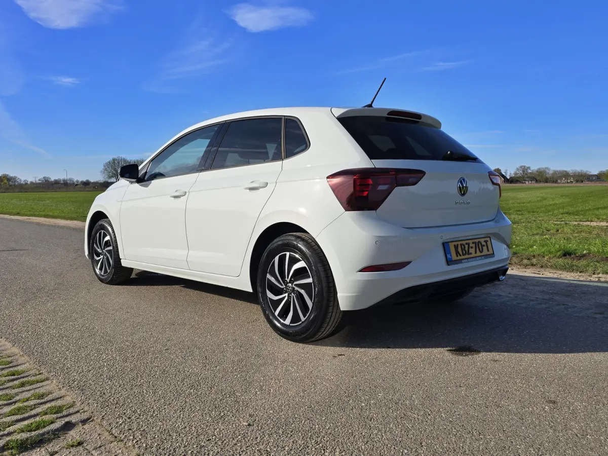 1.0 TSI Life Edition - 95 Pk - Euro 6 - AUTOMAAT - ParkeerCamera - AppleCarplay AndroidAuto