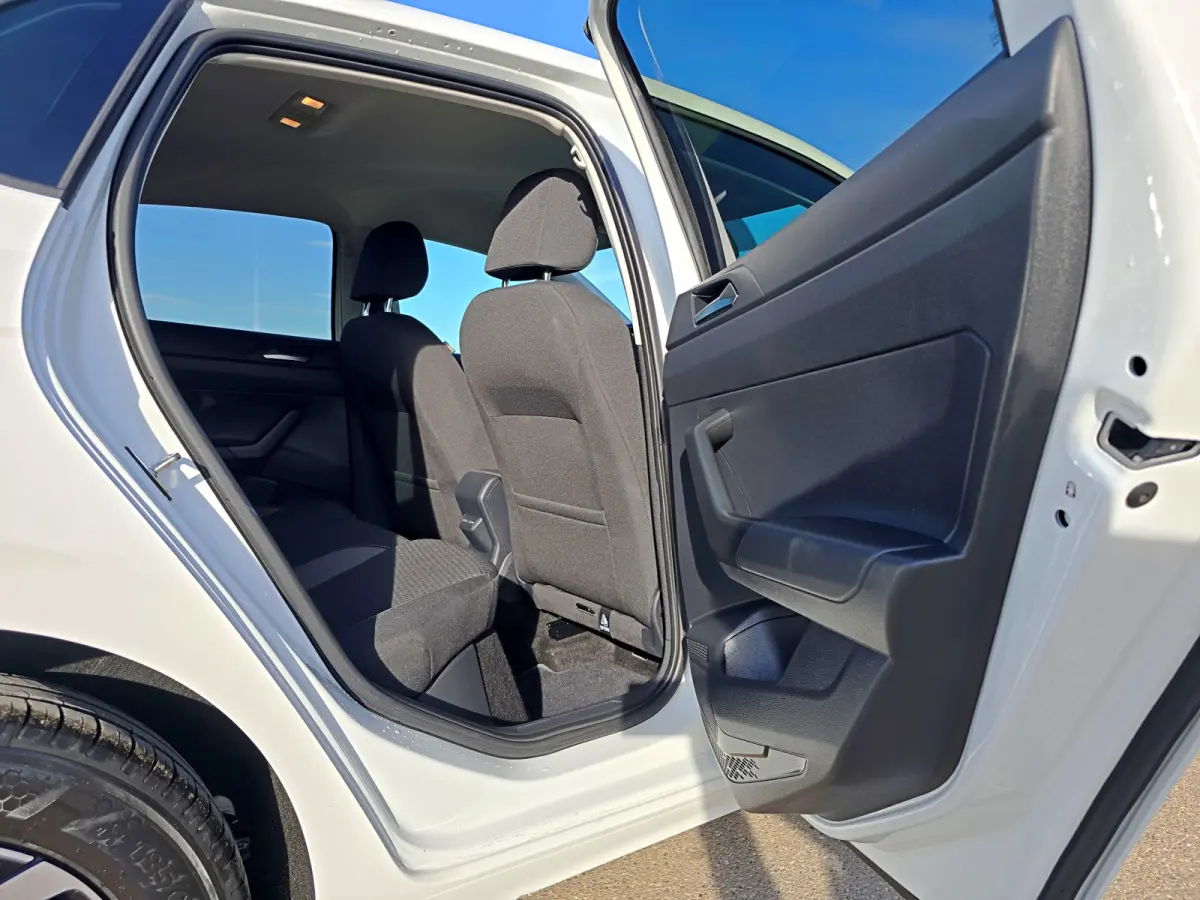 1.0 TSI Life Edition - 95 Pk - Euro 6 - AUTOMAAT - ParkeerCamera - AppleCarplay AndroidAuto