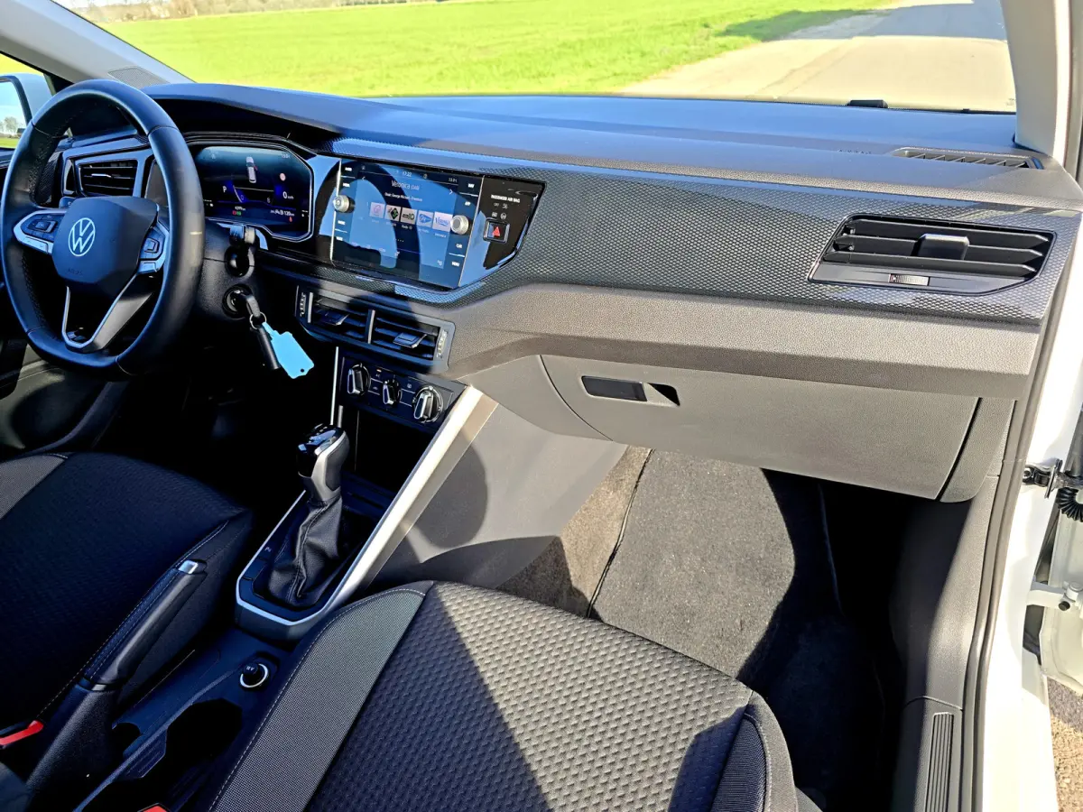 1.0 TSI Life Edition - 95 Pk - Euro 6 - AUTOMAAT - ParkeerCamera - AppleCarplay AndroidAuto