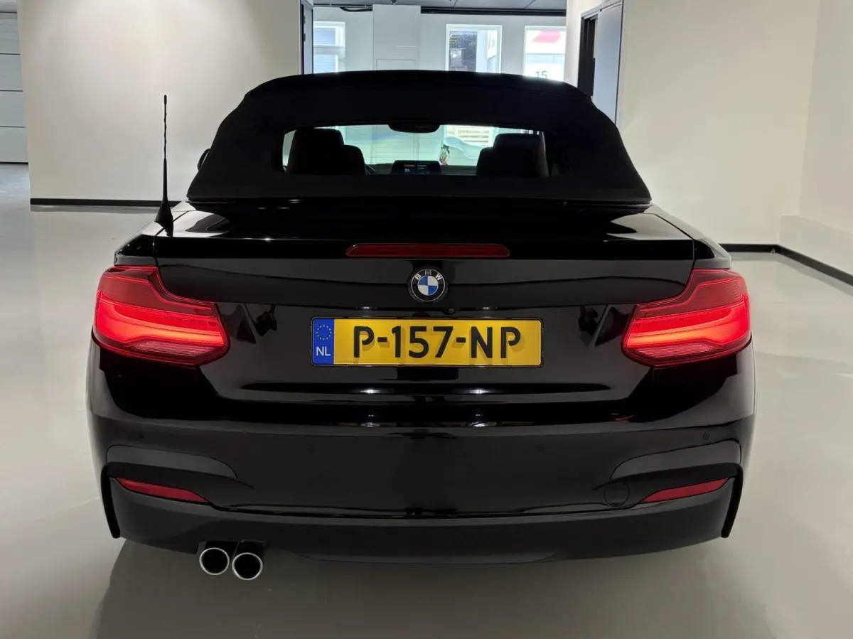 220i M Sport 184pk AUT LCI|Facelift|H&K|18''|Leder|Camera|Navi|Shodowline|