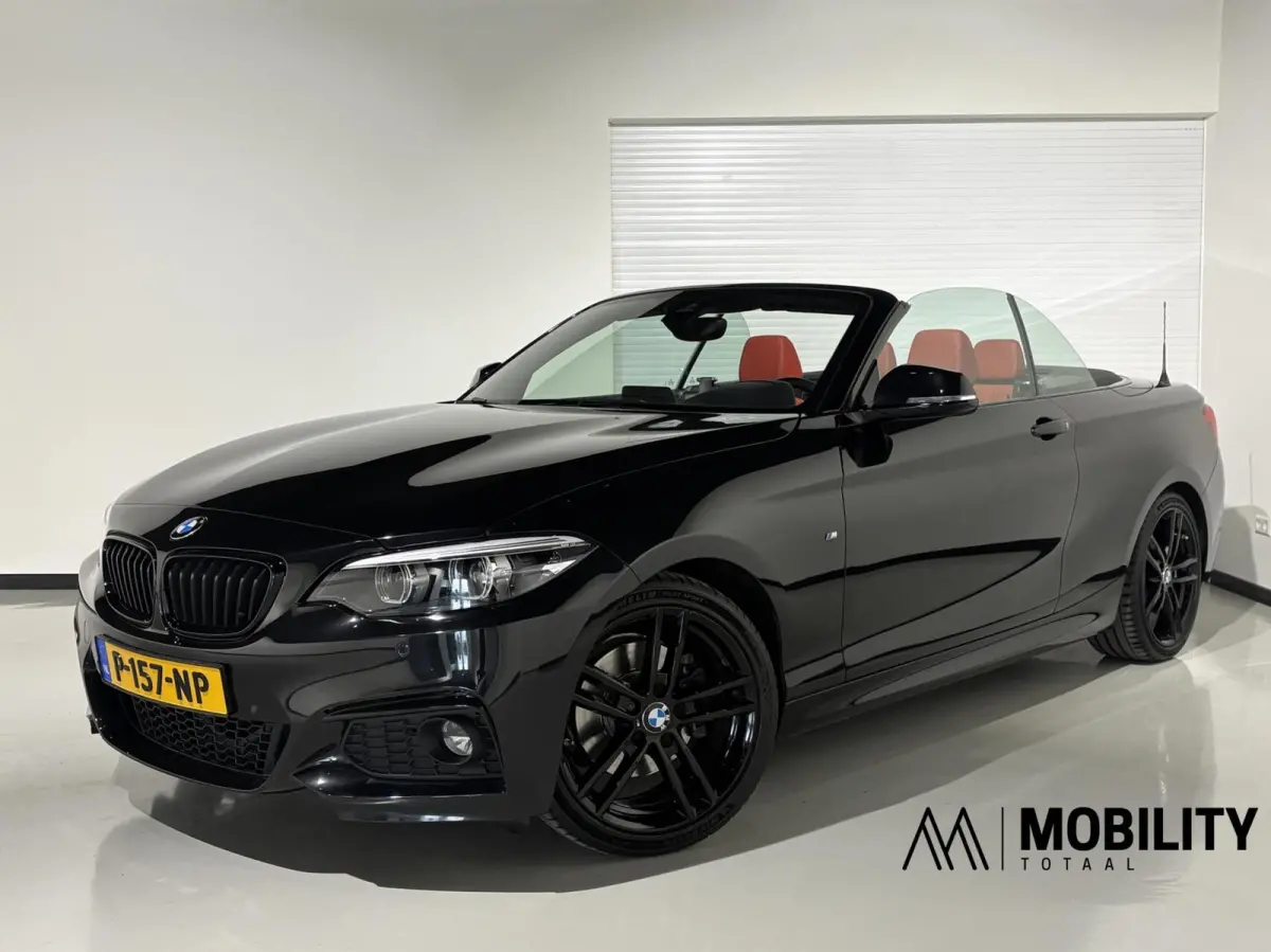 220i M Sport 184pk AUT LCI|Facelift|H&K|18''|Leder|Camera|Navi|Shodowline|