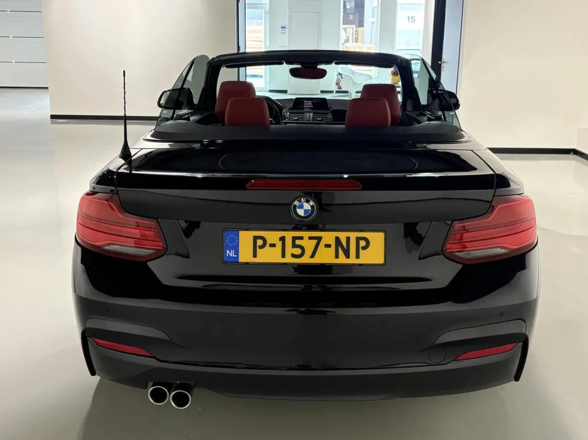 220i M Sport 184pk AUT LCI|Facelift|H&K|18''|Leder|Camera|Navi|Shodowline|