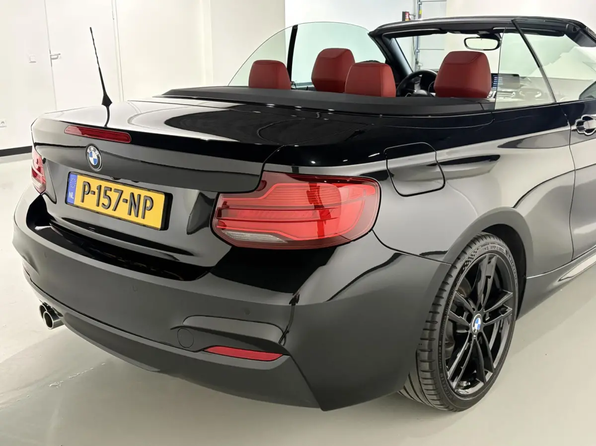 220i M Sport 184pk AUT LCI|Facelift|H&K|18''|Leder|Camera|Navi|Shodowline|