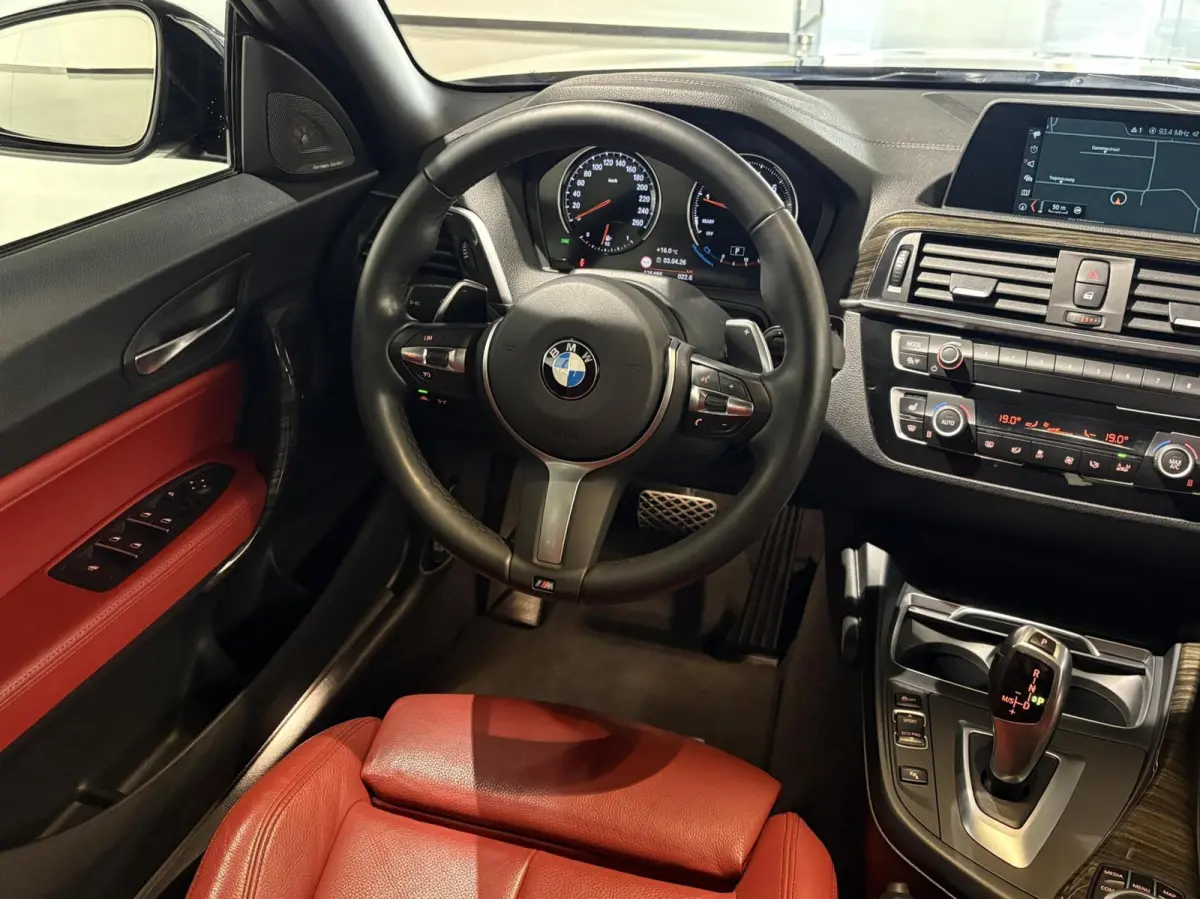 220i M Sport 184pk AUT LCI|Facelift|H&K|18''|Leder|Camera|Navi|Shodowline|