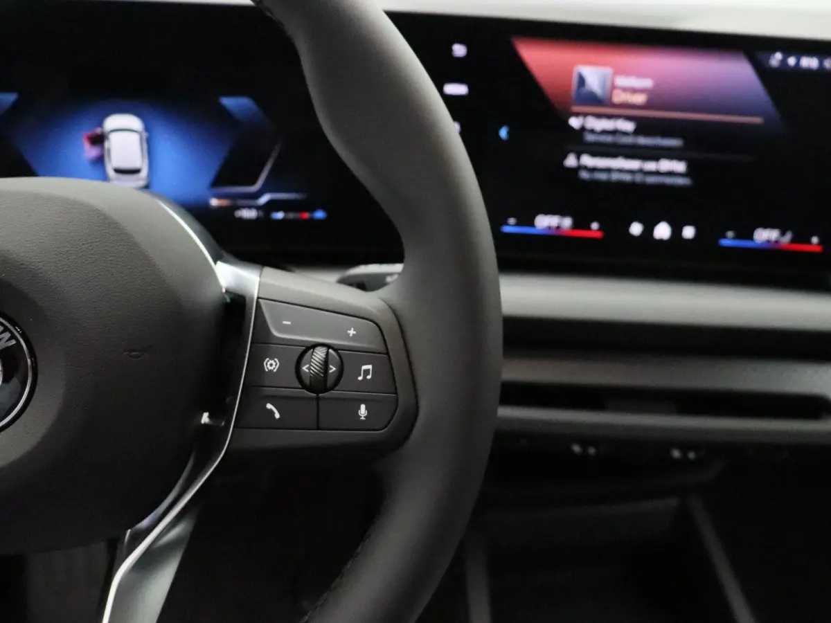 120 M Sport Design Edition | Harman Kardon | Driving Assistant |  Stuurwielverwarming | 18"