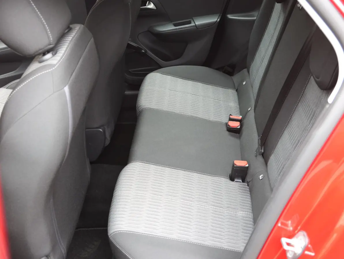 100PK Level 2 | Navigatie | Camera | Parkeersensoren | Apple en Android