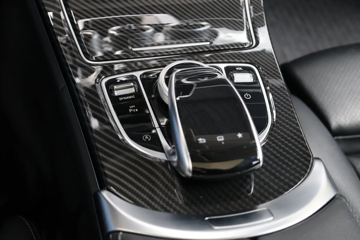250 Prestige LED/SFEER/PANORAMADAK/LEER+S.VERWARMING/LMV/PDC/CRUISE/ECC/12 MND GARANTIE!