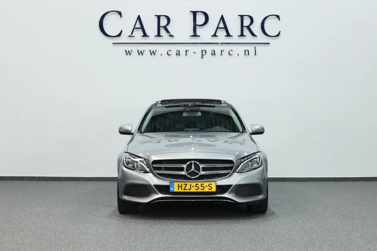 250 Prestige LED/SFEER/PANORAMADAK/LEER+S.VERWARMING/LMV/PDC/CRUISE/ECC/12 MND GARANTIE!