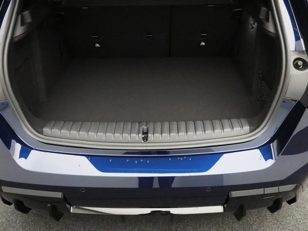 120 M Sportpakket Pro | Premium Pack | Stuurwielrand Verwarmd | Panoramadak | Harman Kardon | 19''