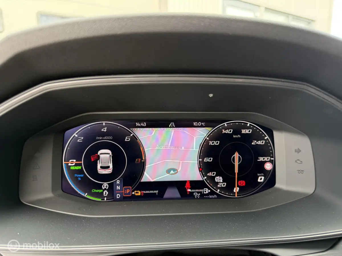 1.4 e-Hybrid Performance | Pano | Carplay |