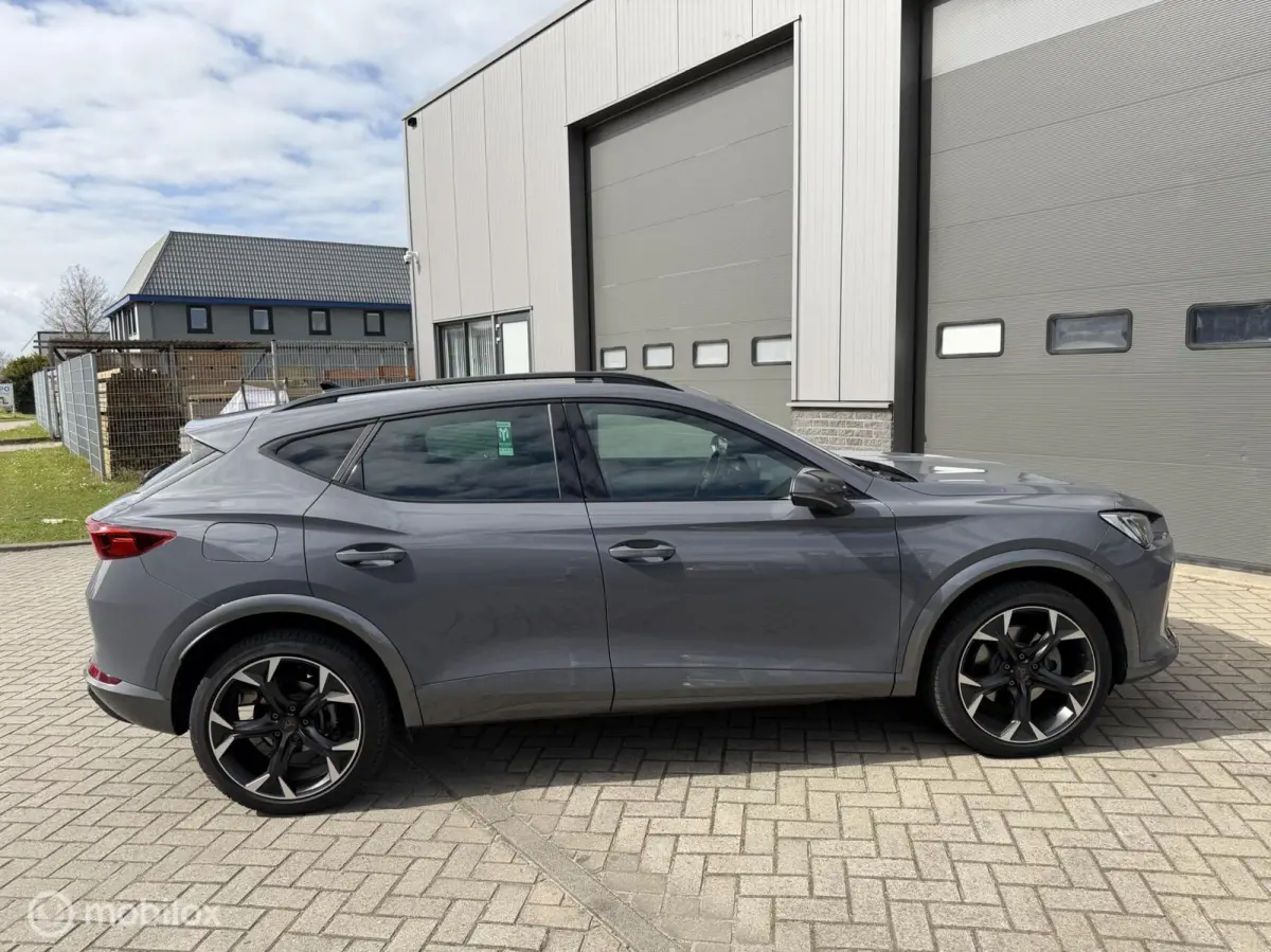 1.4 e-Hybrid Performance | Pano | Carplay |