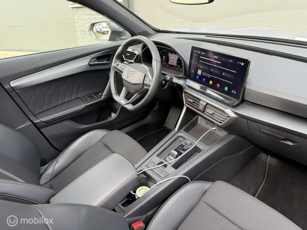 1.4 e-Hybrid Performance | Pano | Carplay |