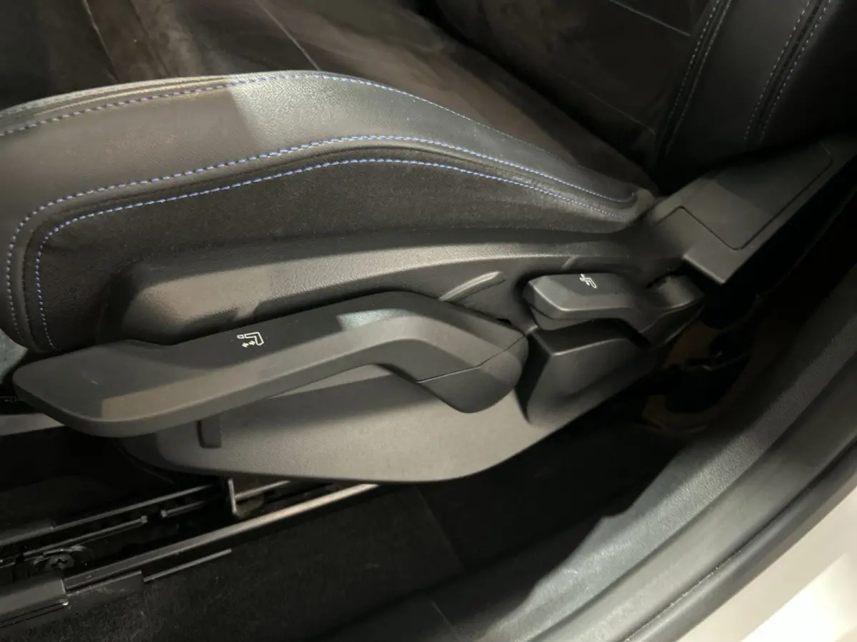 xDrive30 67 kWh M-Sport | Tot € 4.000 klantvoordeel* | SOH 98,3% | Sportstoelen | Premiumpakket