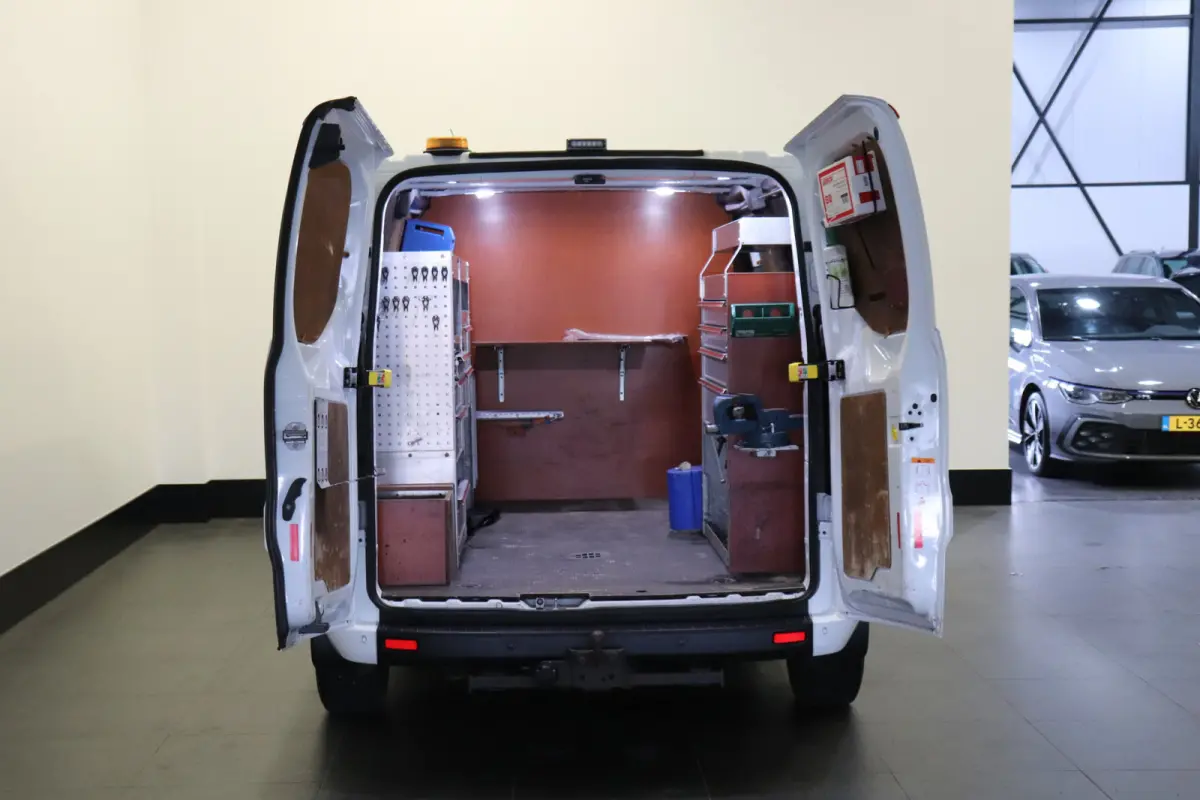 2.0 TDCI 130PK L2 EURO 6 - Airco - Cruise - PDC - €11.950,- Excl.
