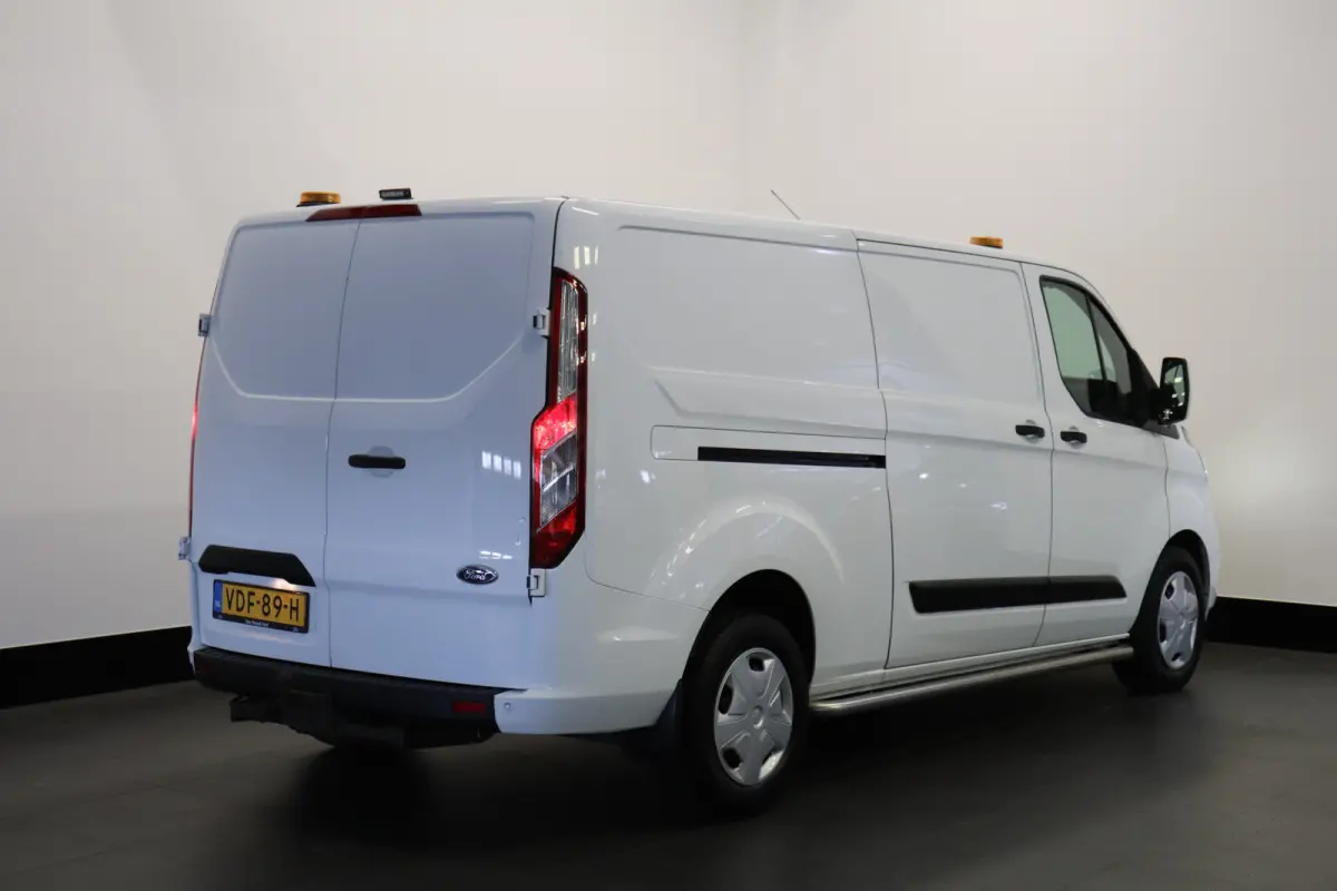 2.0 TDCI 130PK L2 EURO 6 - Airco - Cruise - PDC - €11.950,- Excl.