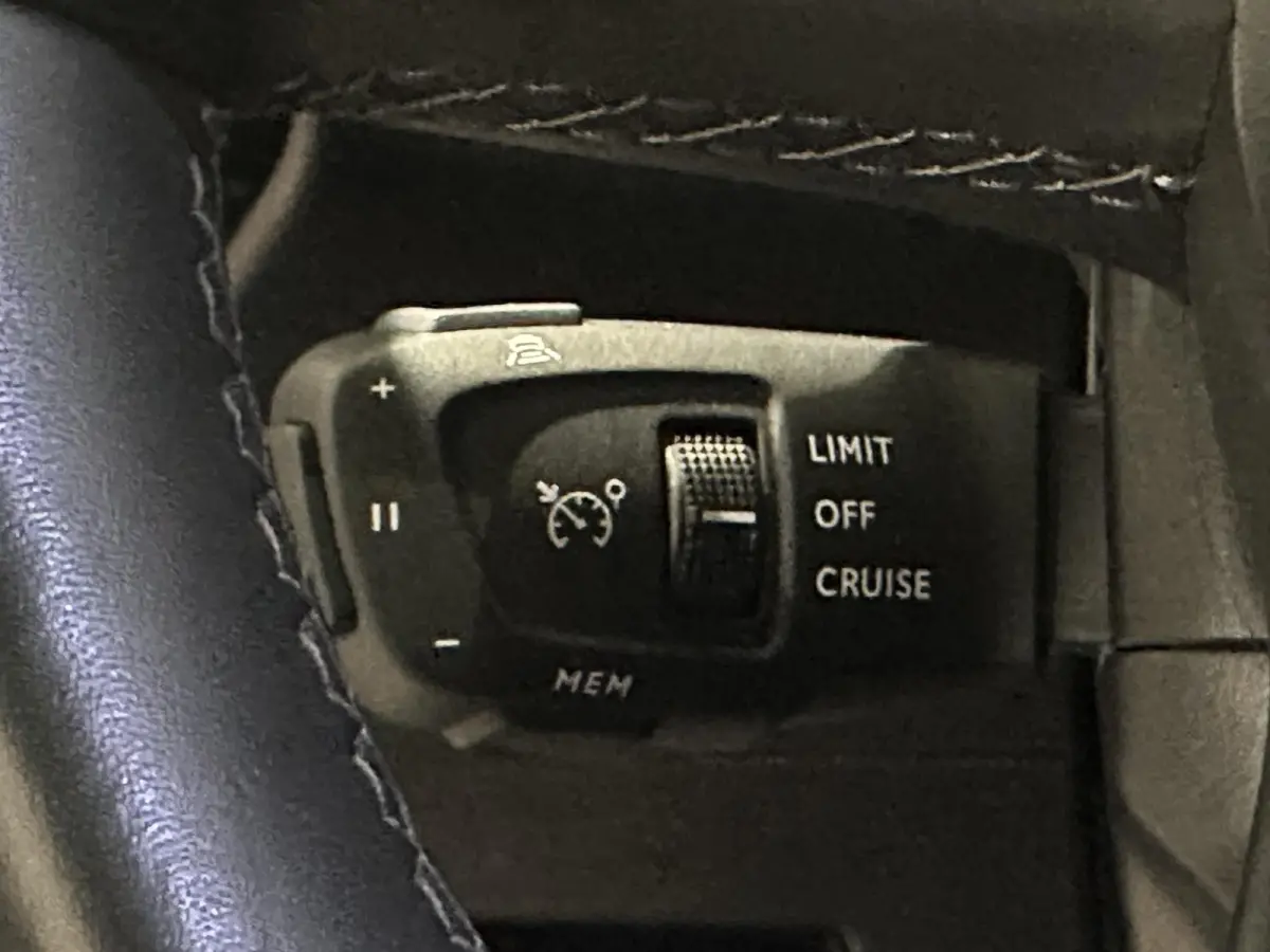 1.6 PHEV 300 4x4 Pallas | Panoramisch schuif-, kanteldak | Adaptive Cruise Control | 360° Camera