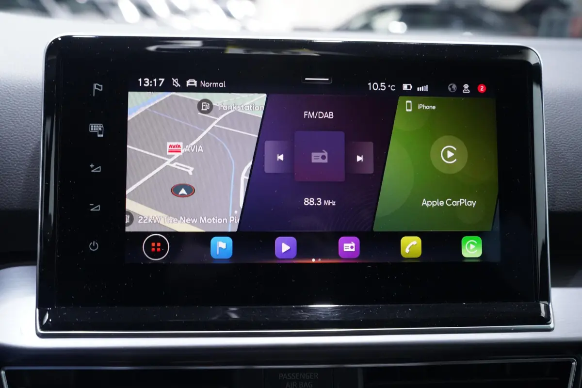 1.5 TSI FR Business Intense NAP Navi Camera Trekhaak Apple/ Android Camera 360 PDC v+a