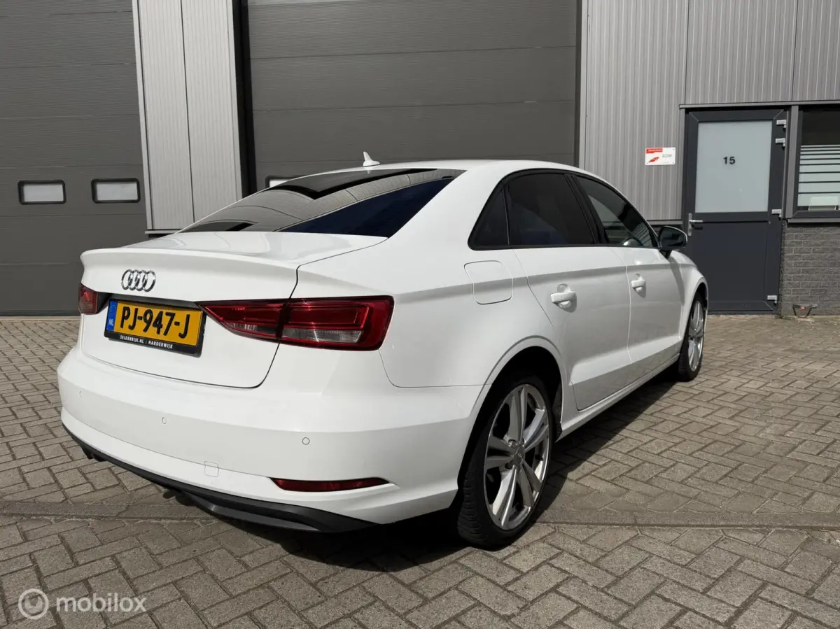 1.0 TFSI | Pano | Adaptive Cruise |