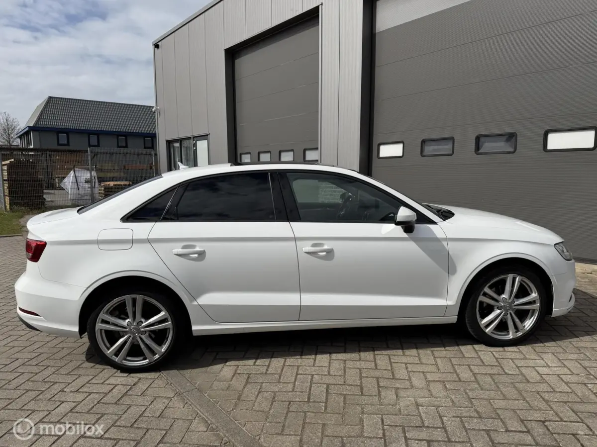 1.0 TFSI | Pano | Adaptive Cruise |