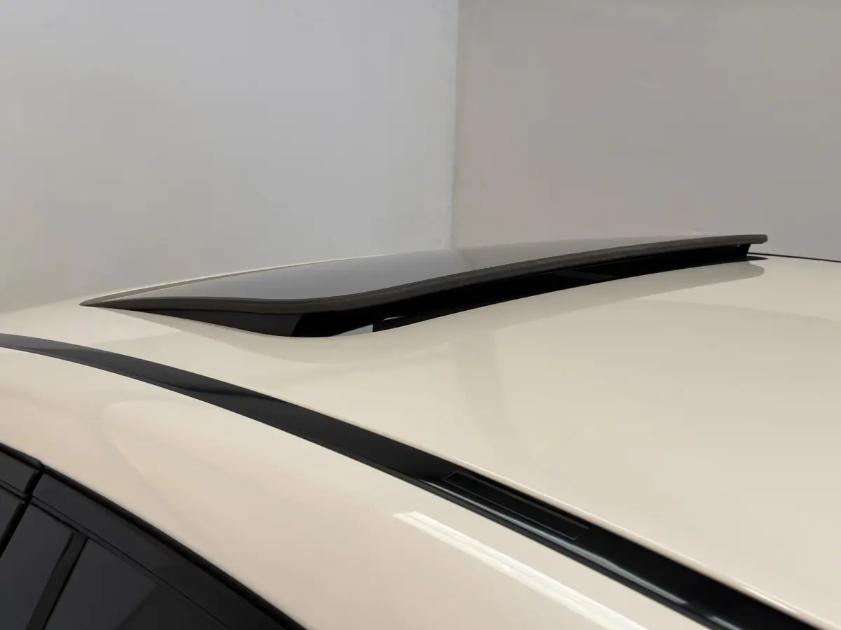 AMG 63 S Edition 1 / NL-auto / Schuifdak / Burmester