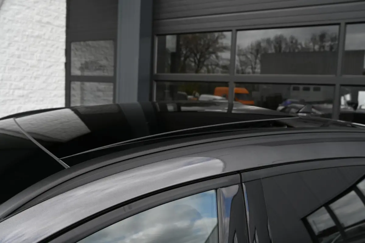 2.5 FHEV ST-Line |Geen stekker|Panoramadak|CarPlay|Stuur + stoelverwarming